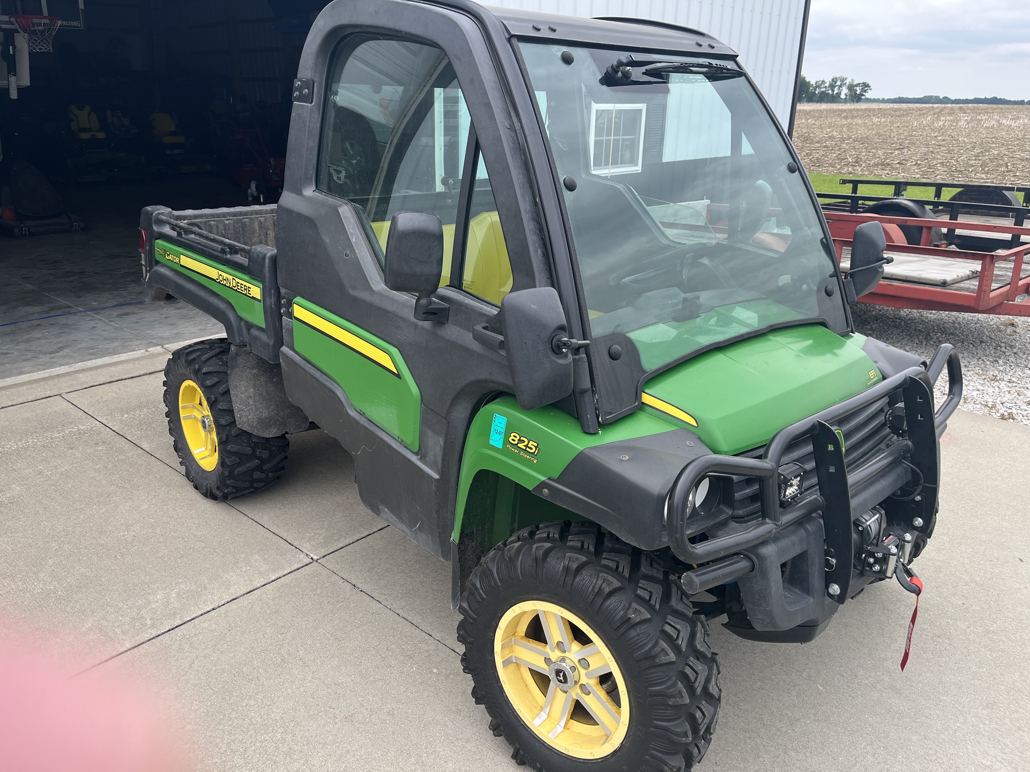 2017 John Deere XUV 825i Image 3