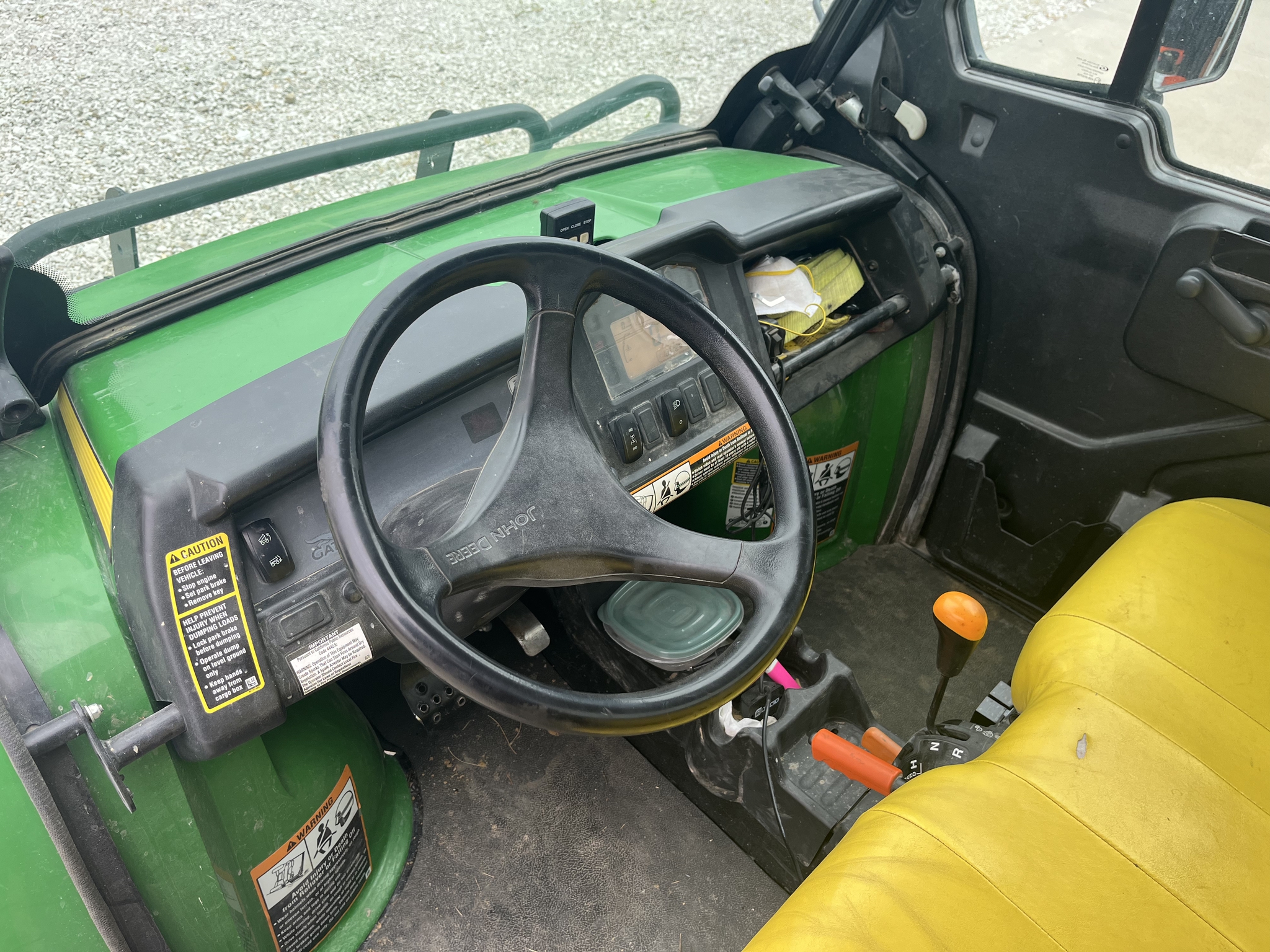 2017 John Deere XUV 825i Image 8