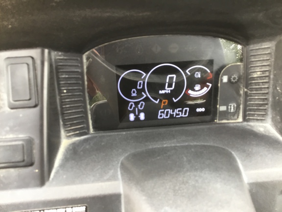 2023 John-Deere XUV 590M