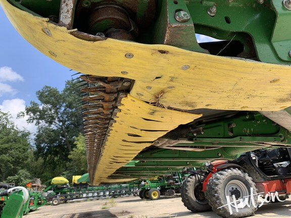 Photo of 2019 John Deere 740FD