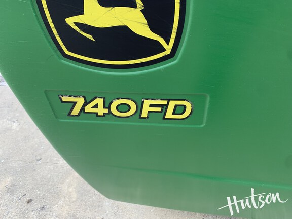 Photo of 2019 John Deere 740FD