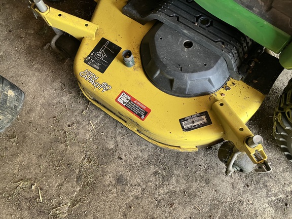 2021 John Deere X738 - Photo14