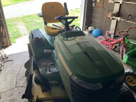 2021 John Deere X738 - Photo3