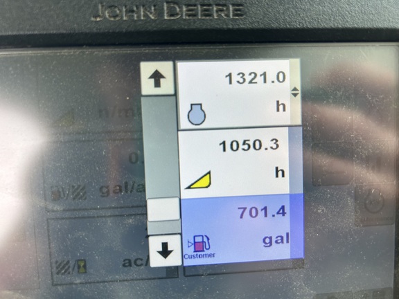 2017 John Deere W235 (16th thumbnail)