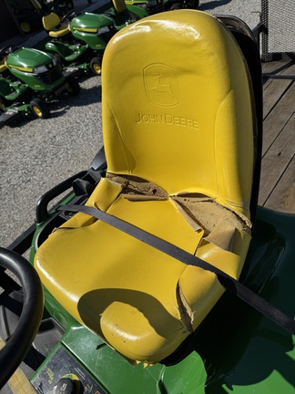 Photo of 2003 John Deere X485