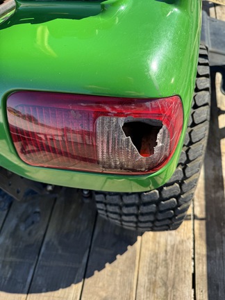 Photo of 2003 John Deere X485