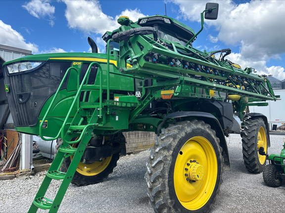 Used 2022 John Deere 410R Self Propelled Sprayers at Koenig Equipment in Oxford, OH - Photo7