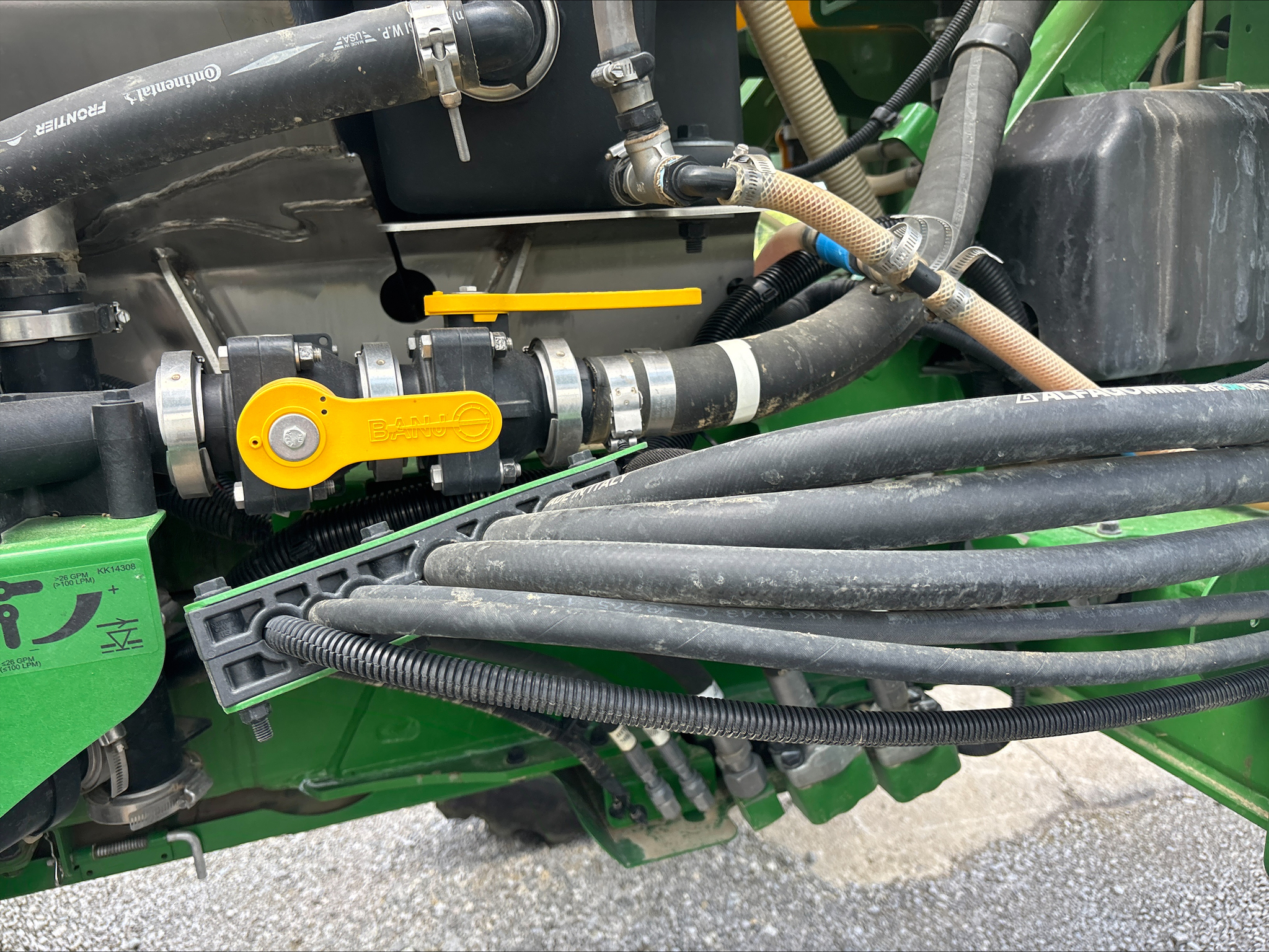 Used 2022 John Deere 410R Self Propelled Sprayers at Koenig Equipment in Oxford, OH - PhotoXL11