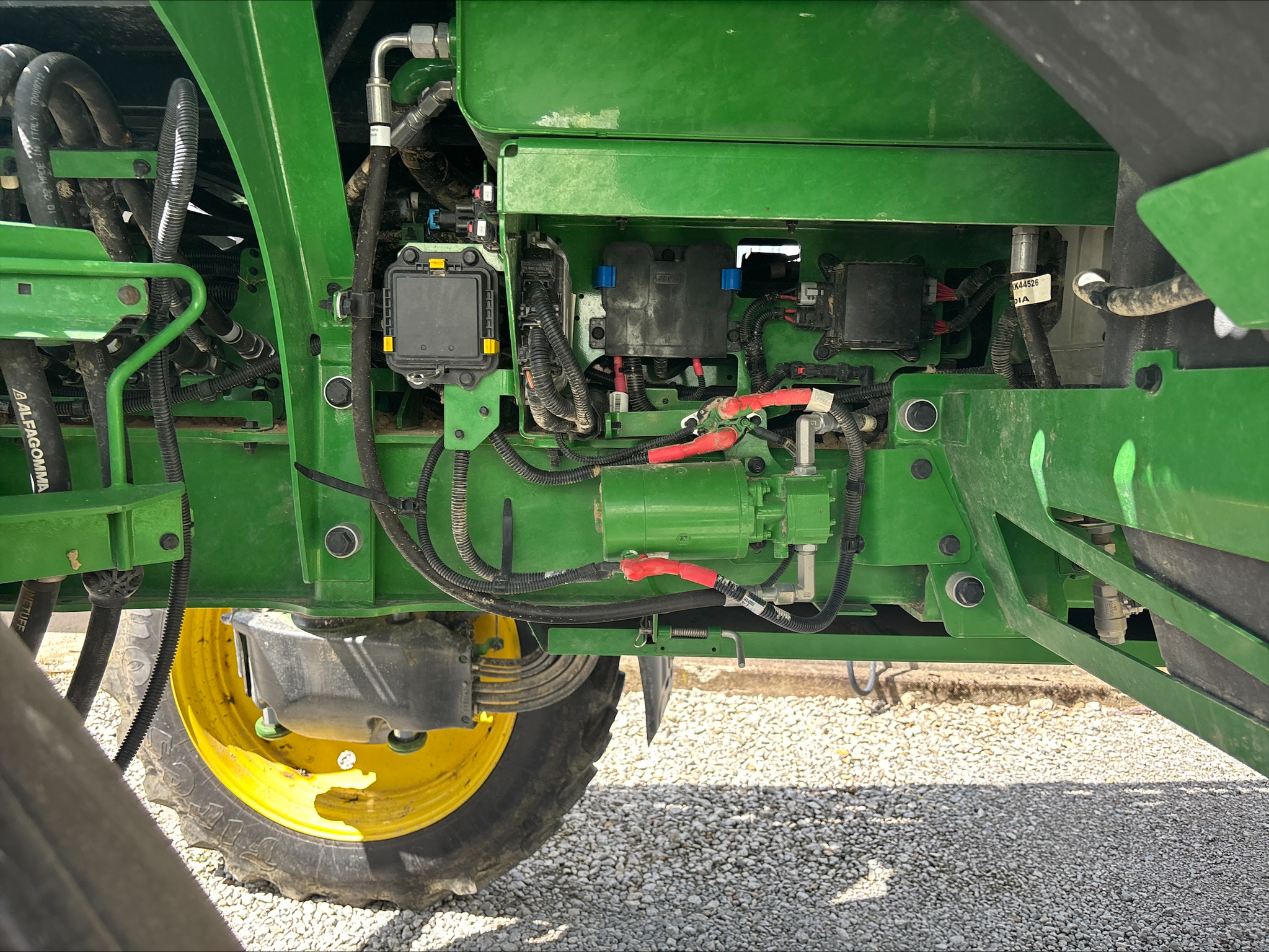 Used 2022 John Deere 410R Self Propelled Sprayers at Koenig Equipment in Oxford, OH - PhotoXL17