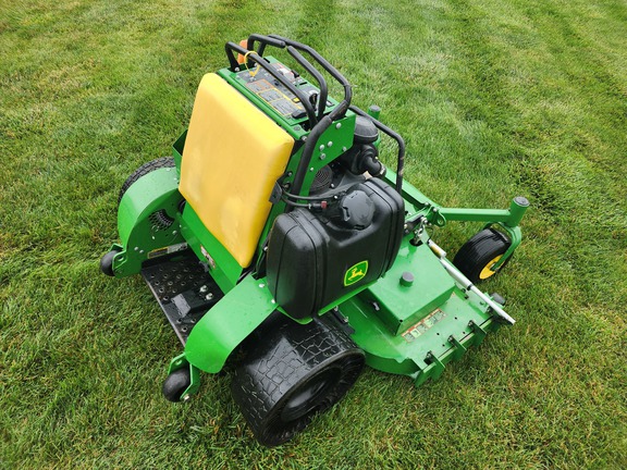 2021 John-Deere 661R