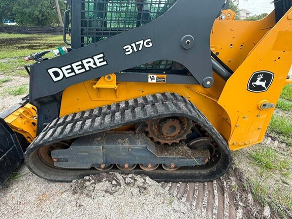 2020 John Deere 317G-2