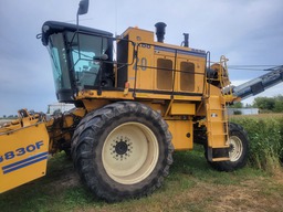 Combine For Sale 2015 Oxbo International Corporation 8430CWE 