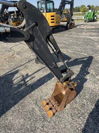 2024 John-Deere 17 P