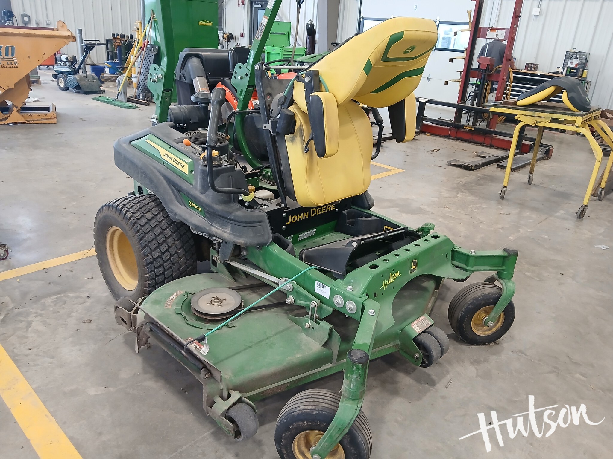 2023 John Deere Z950R