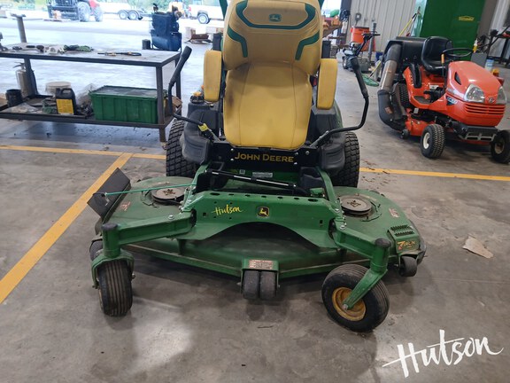 Photo of 2023 John Deere Z950R