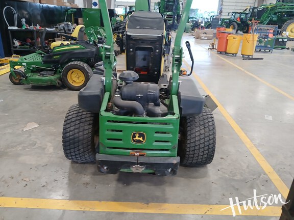 Photo of 2023 John Deere Z950R