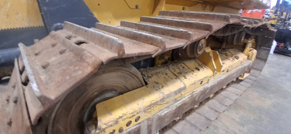 2023 John Deere 700L XLT