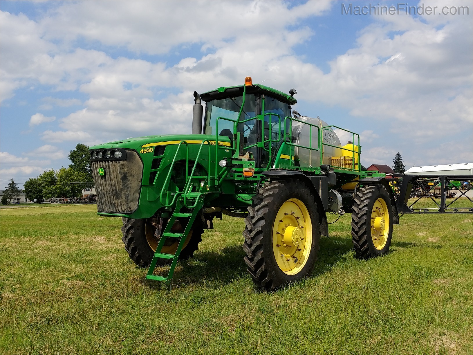 2011 John Deere 4930 Image 1