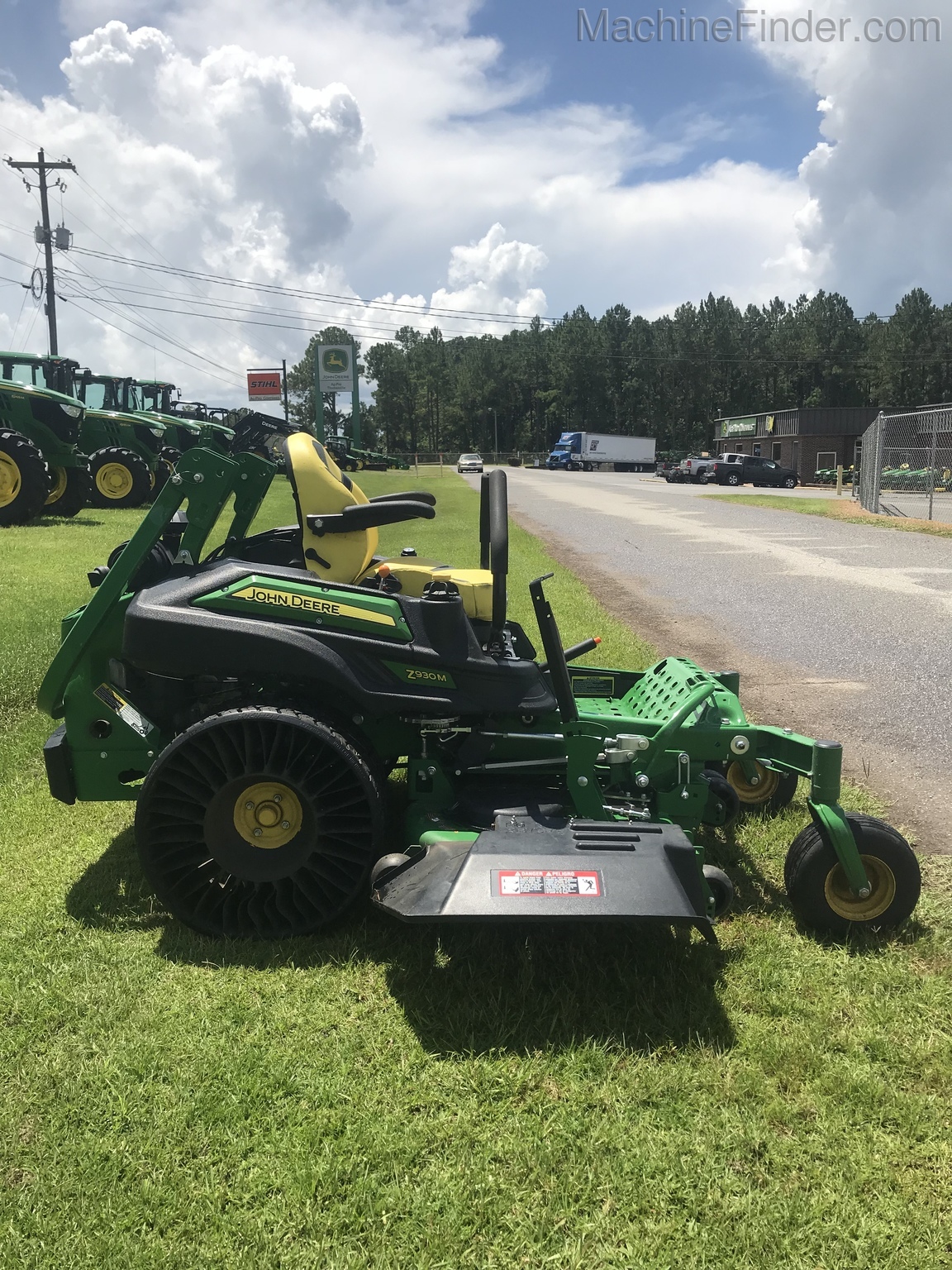 2018 John Deere Z930M Image 2
