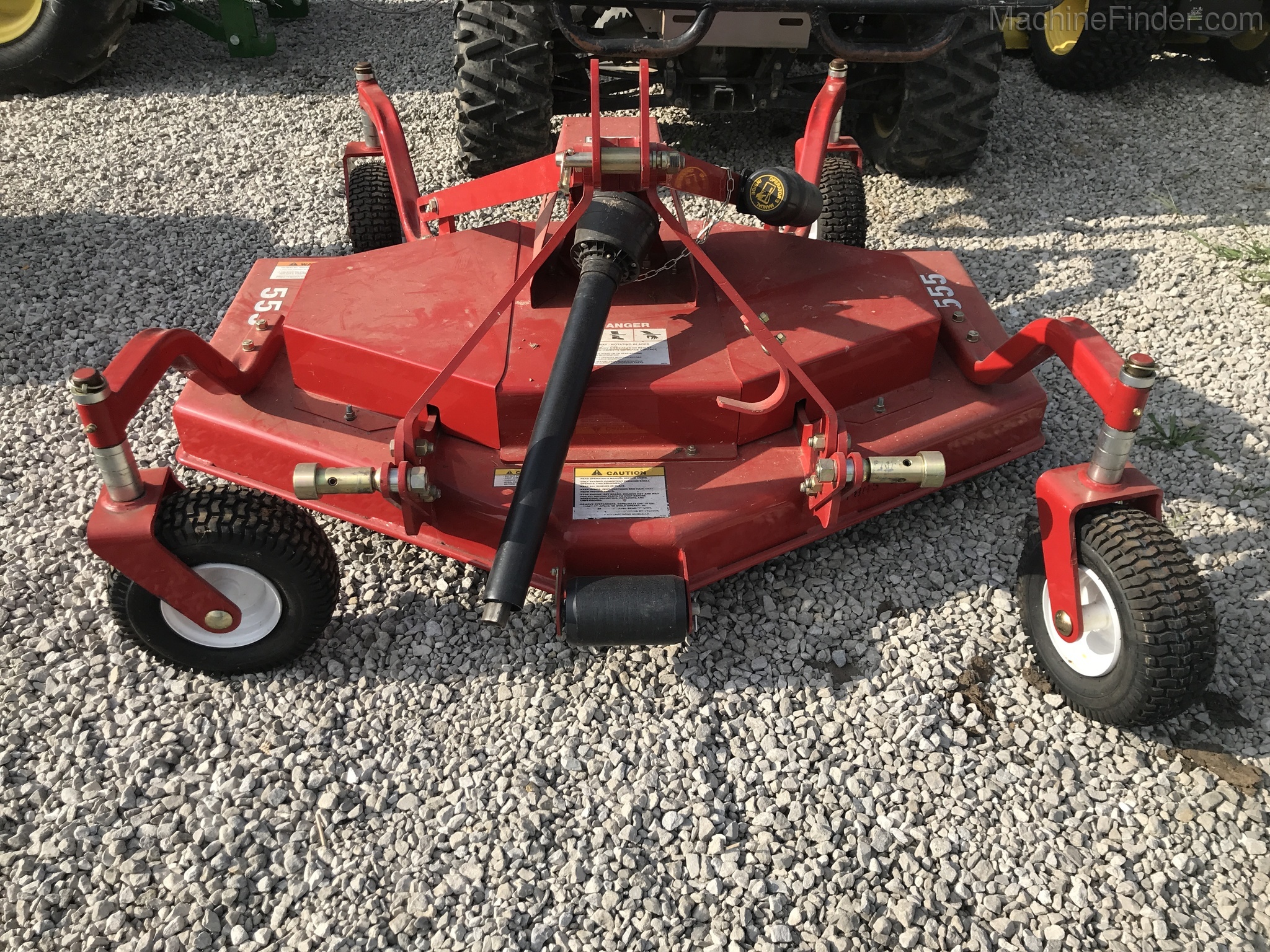 2019 Farm King 555 Image 3