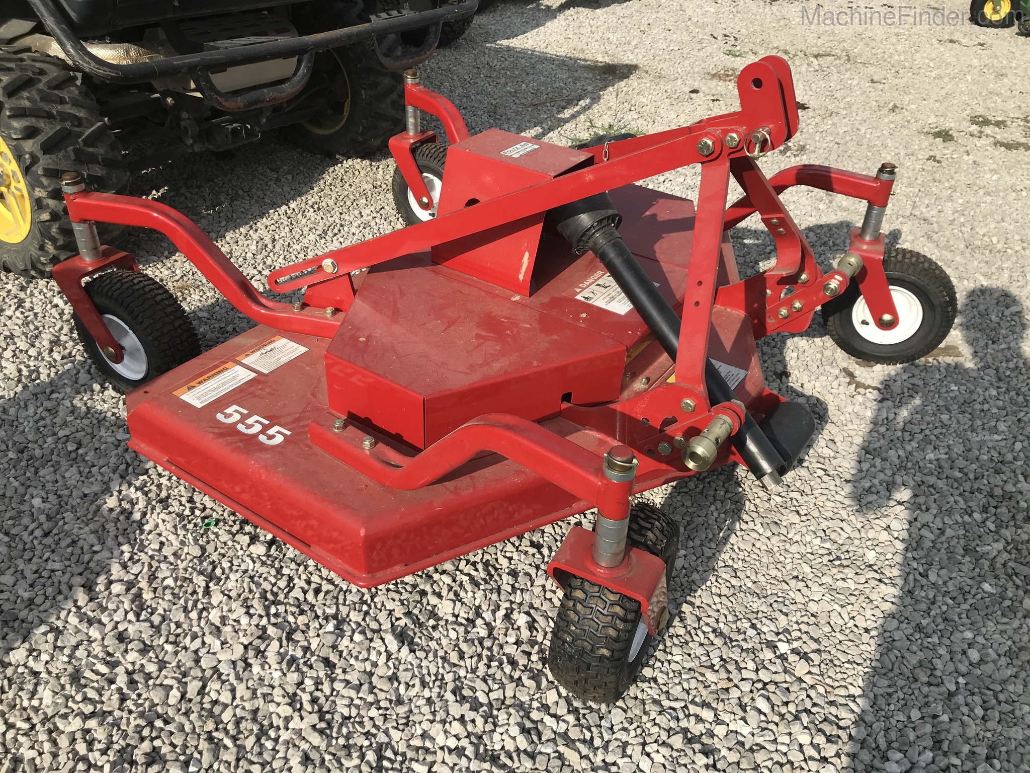 2019 Farm King 555 Image 4