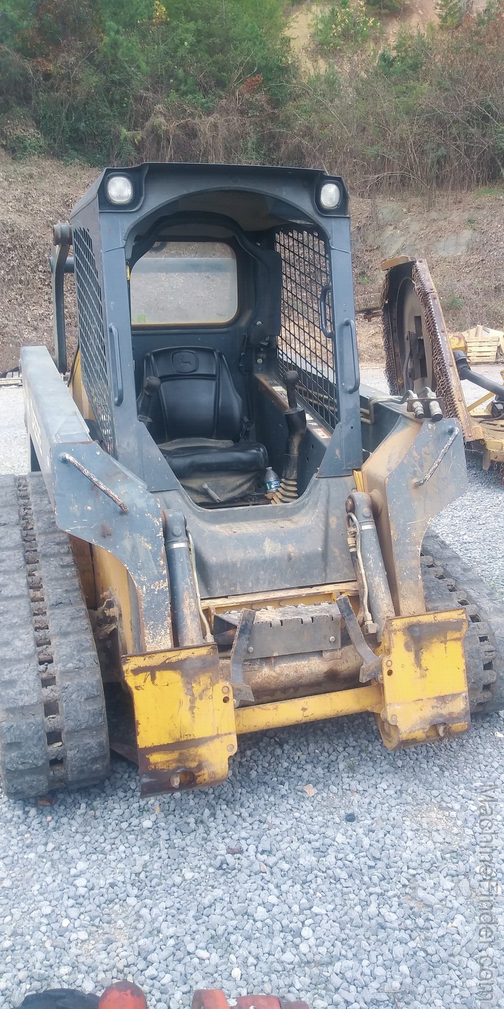 2009 John Deere 319D Image 1