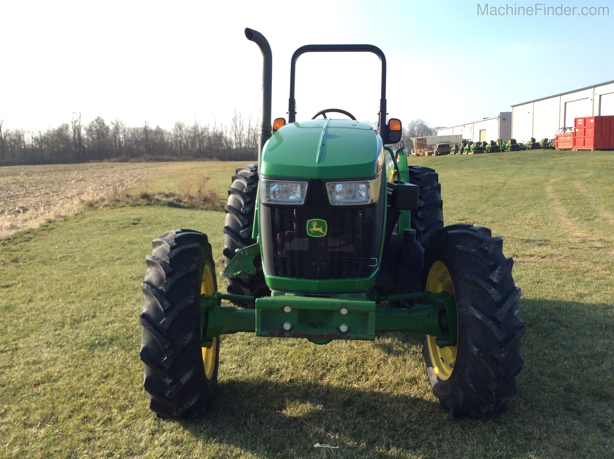 2017 John Deere 5075M Image 4