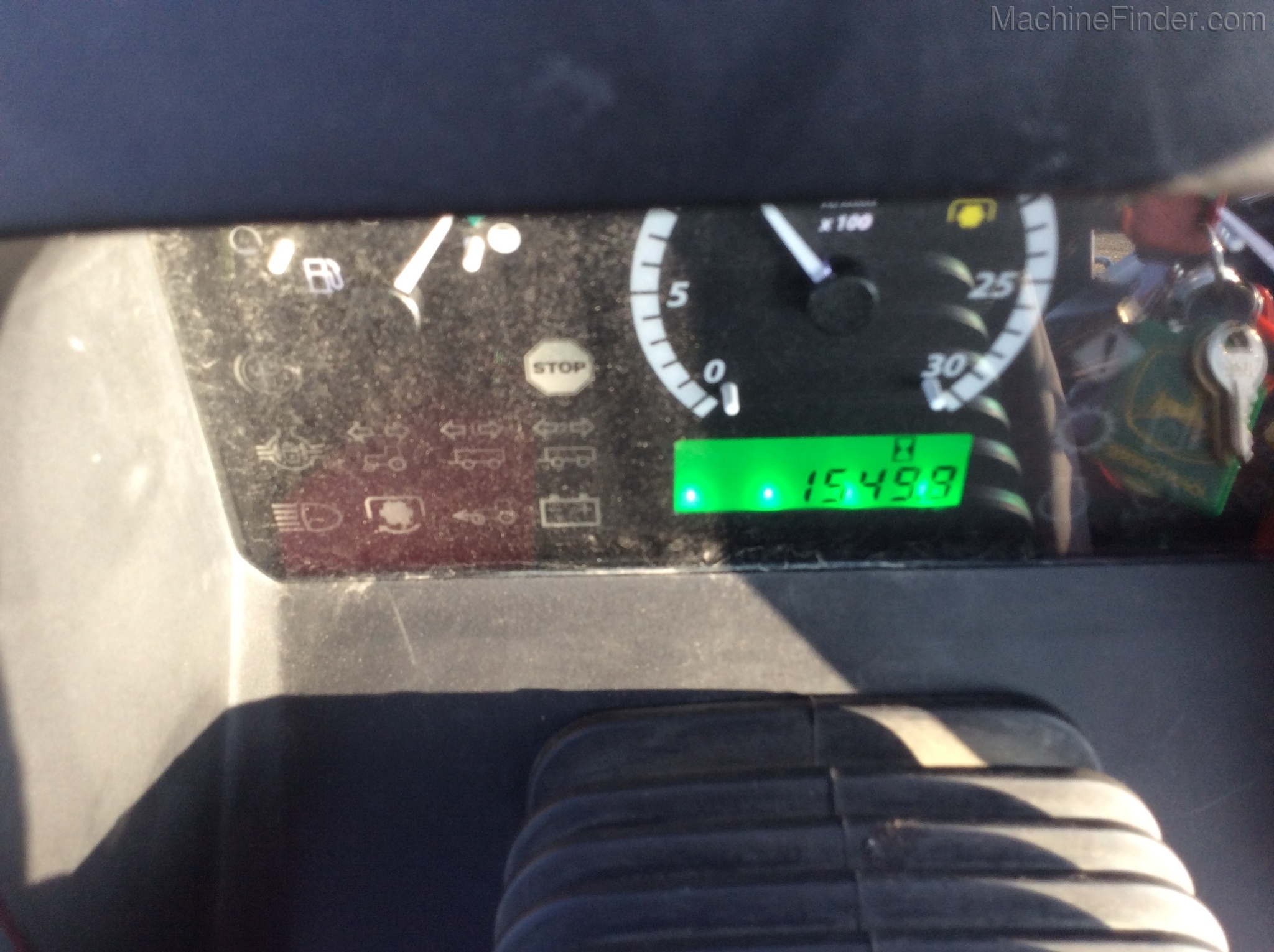 2017 John Deere 5075M Image 10