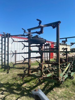 John Deere 1100 Image 3