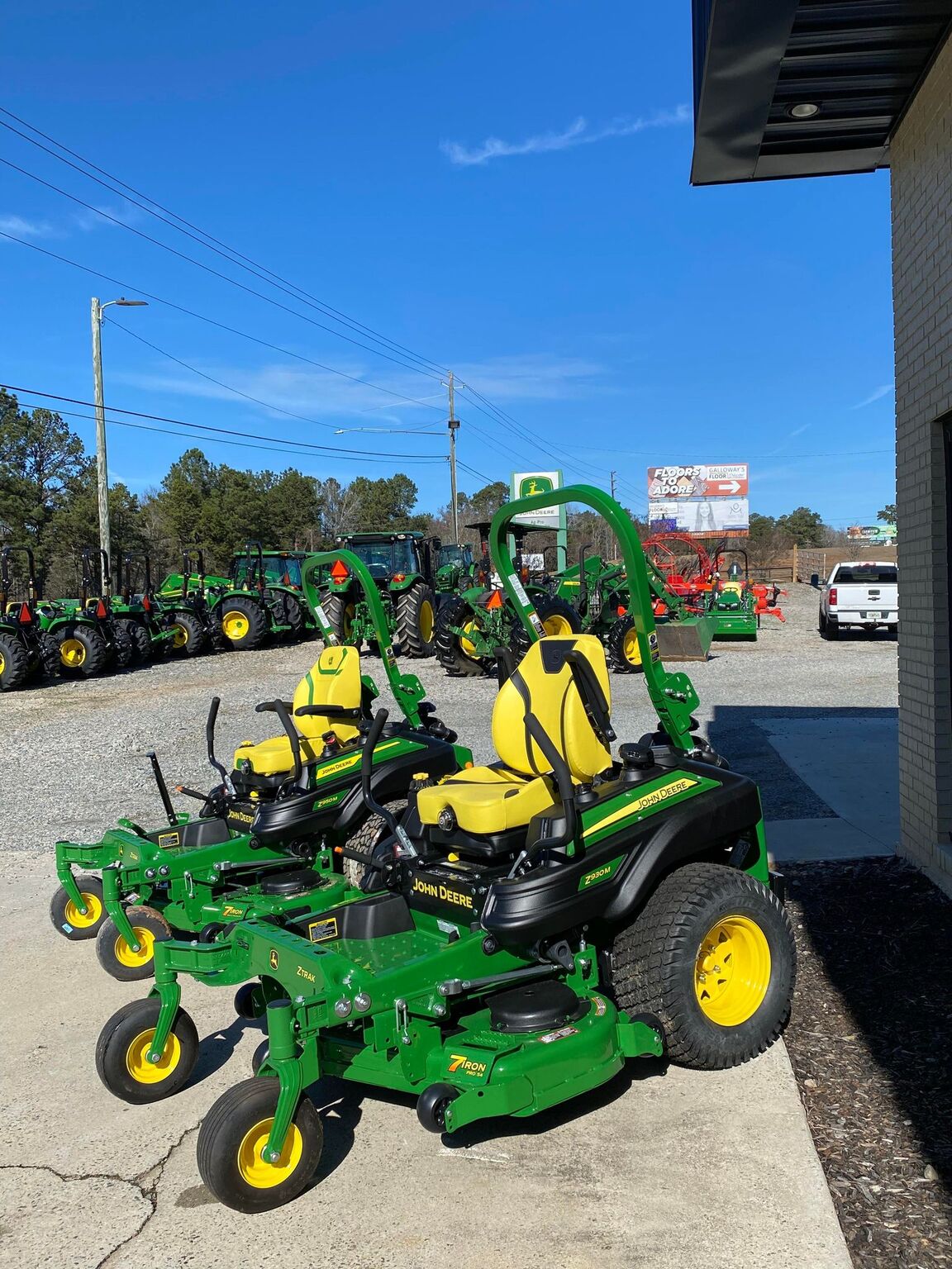 2022 John Deere Z930M Image 3