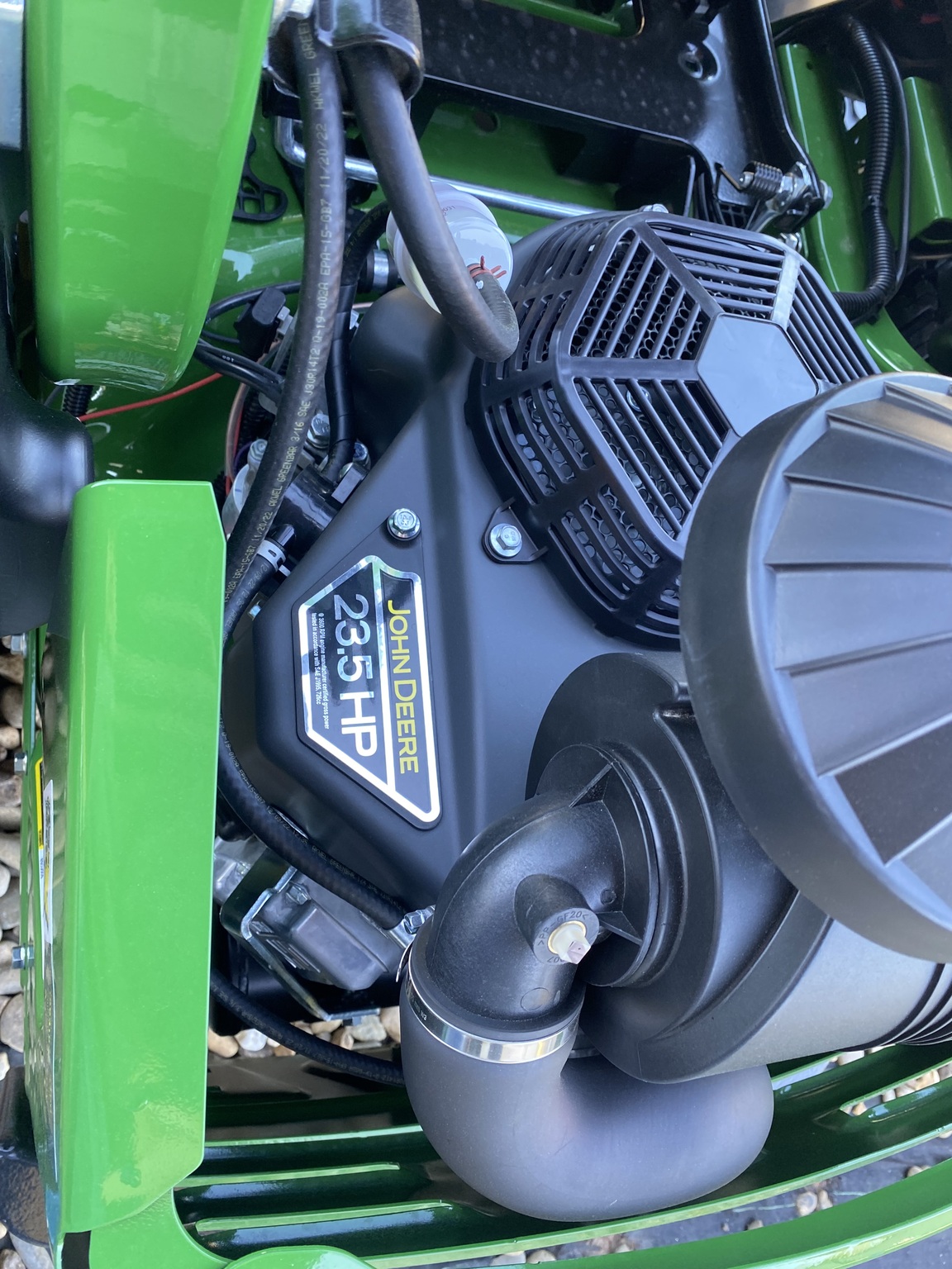2025 John Deere Z920M Image 3