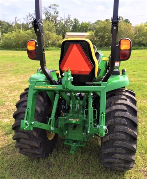 2023 John Deere 3039R Image 7