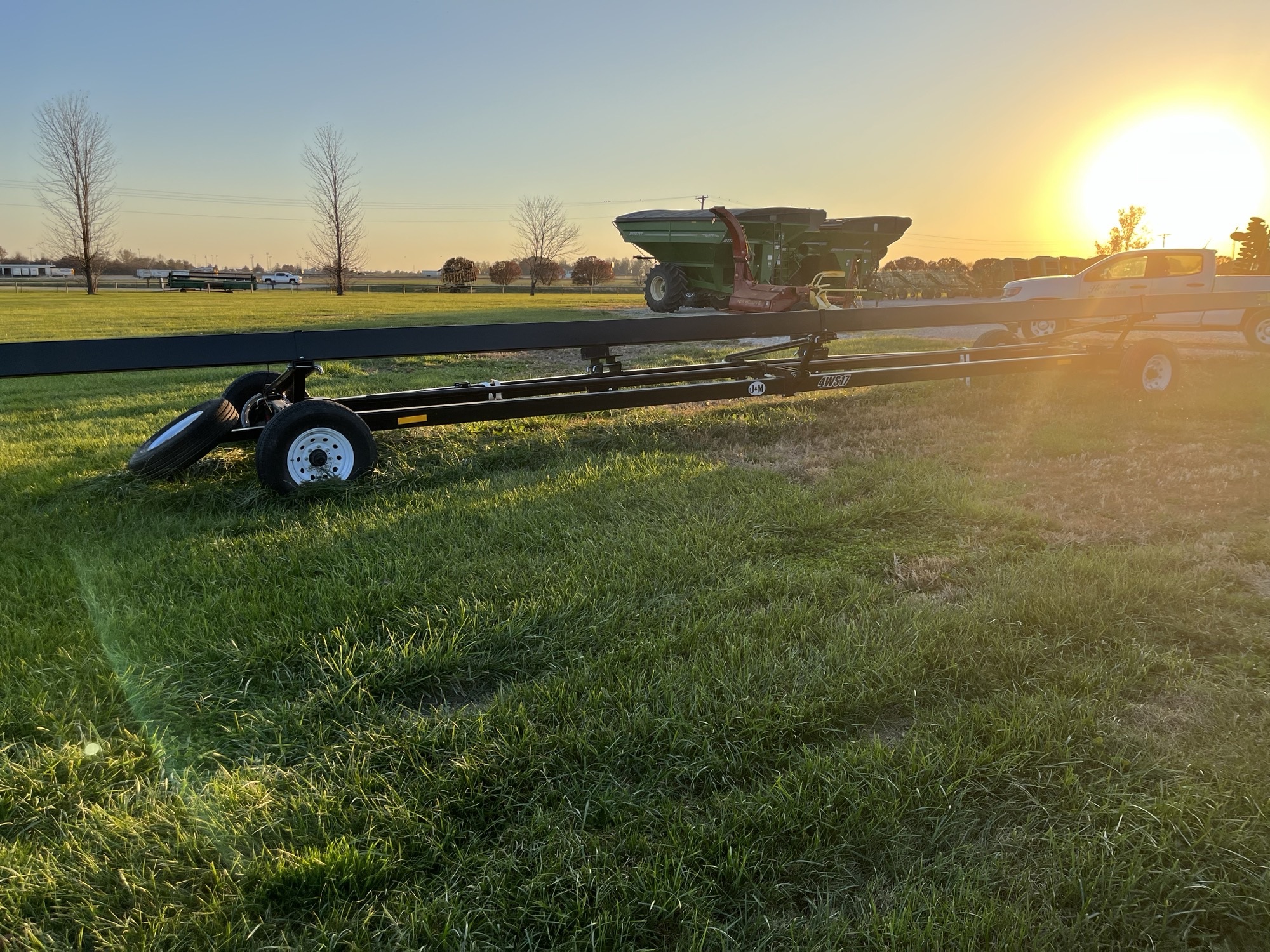  2023 J&M HD48 at Heritage Tractor in Nevada, MO