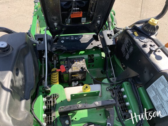 Photo of 2023 John Deere Z920M