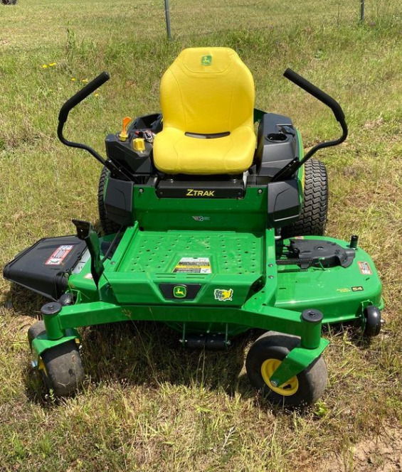 2024 John Deere Z325E Image 1