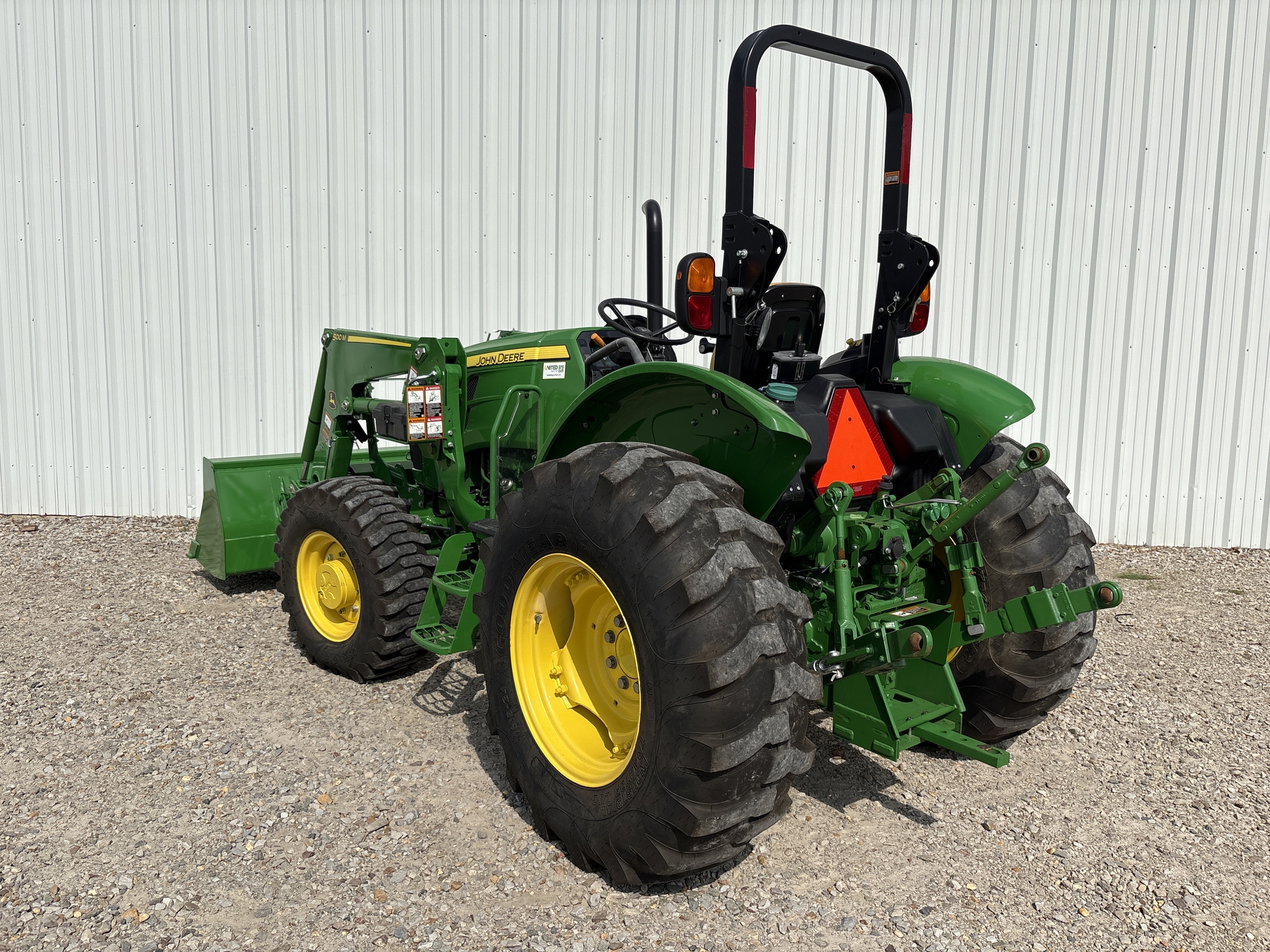2024 John Deere 5060E Image 3