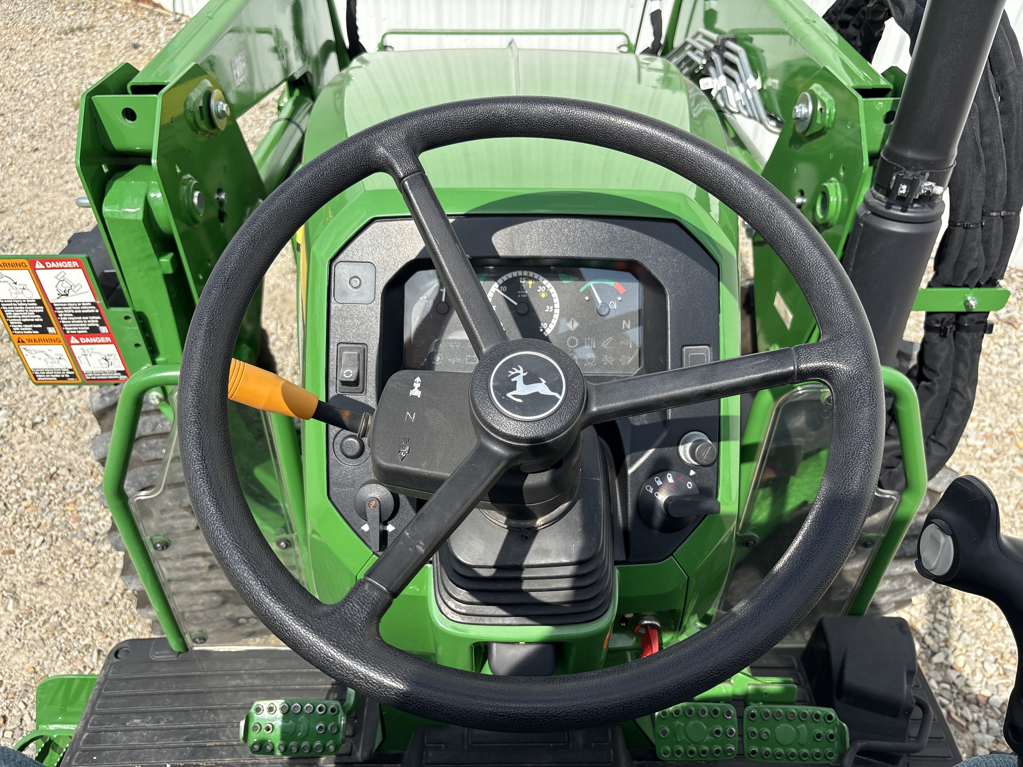 2024 John Deere 5060E Image 15