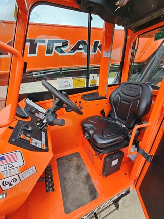2024 Skytrak 8042