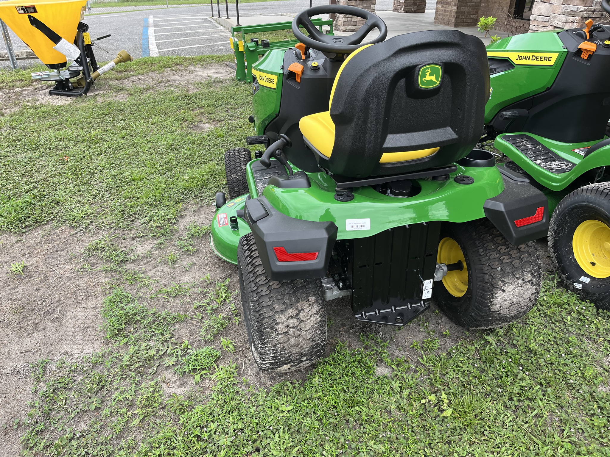 2025 John Deere S240 Image 4