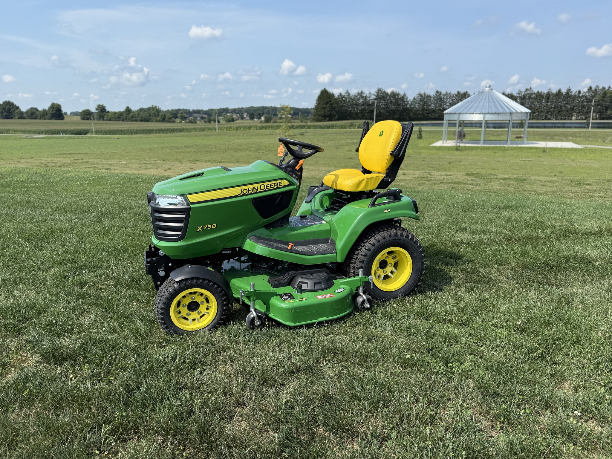 2024 John Deere X758 Image 2