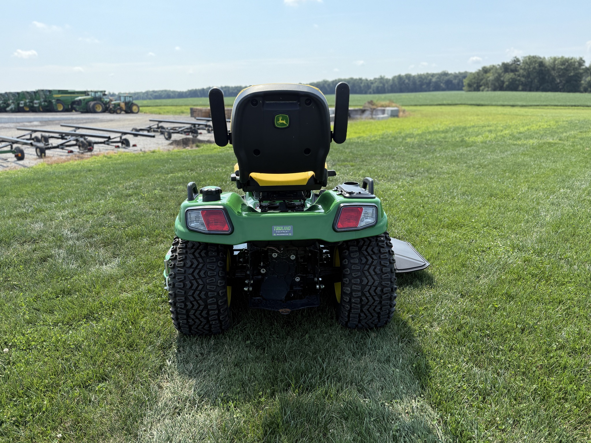2024 John Deere X758 Image 6
