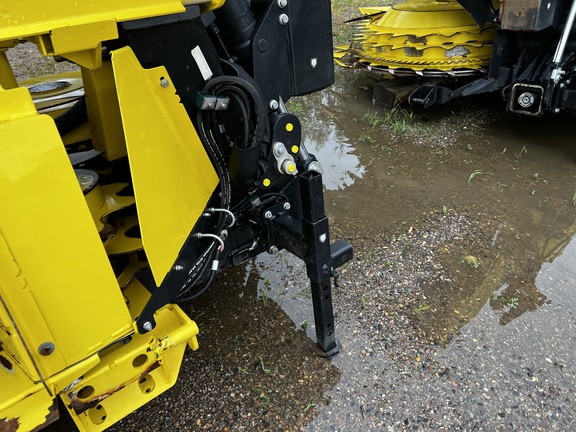 2024 John Deere 772 - Photo11