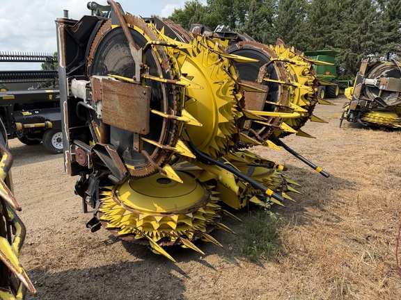  John Deere 772