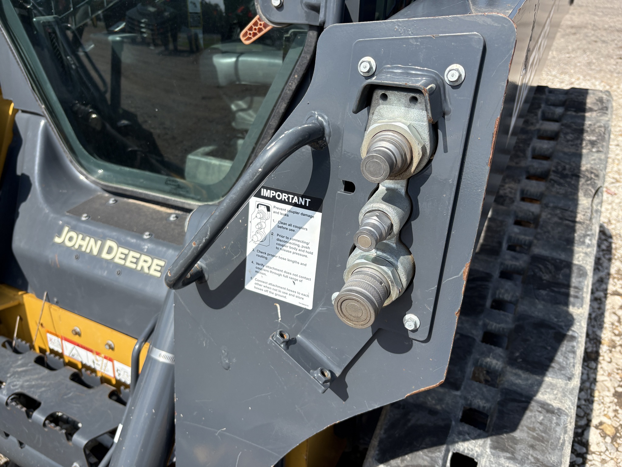 2020 John Deere 325G Image 5