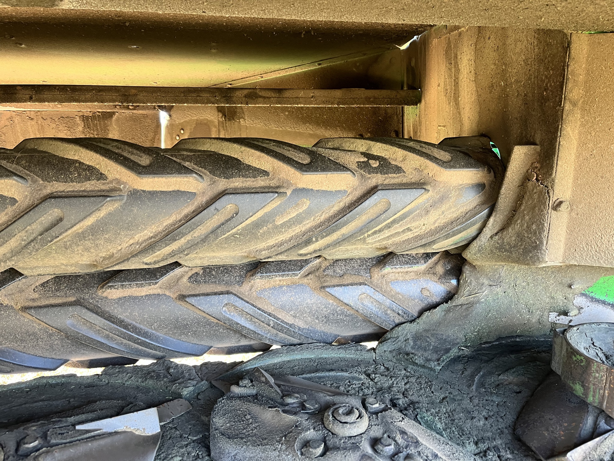 2024 John Deere C450 Image 11