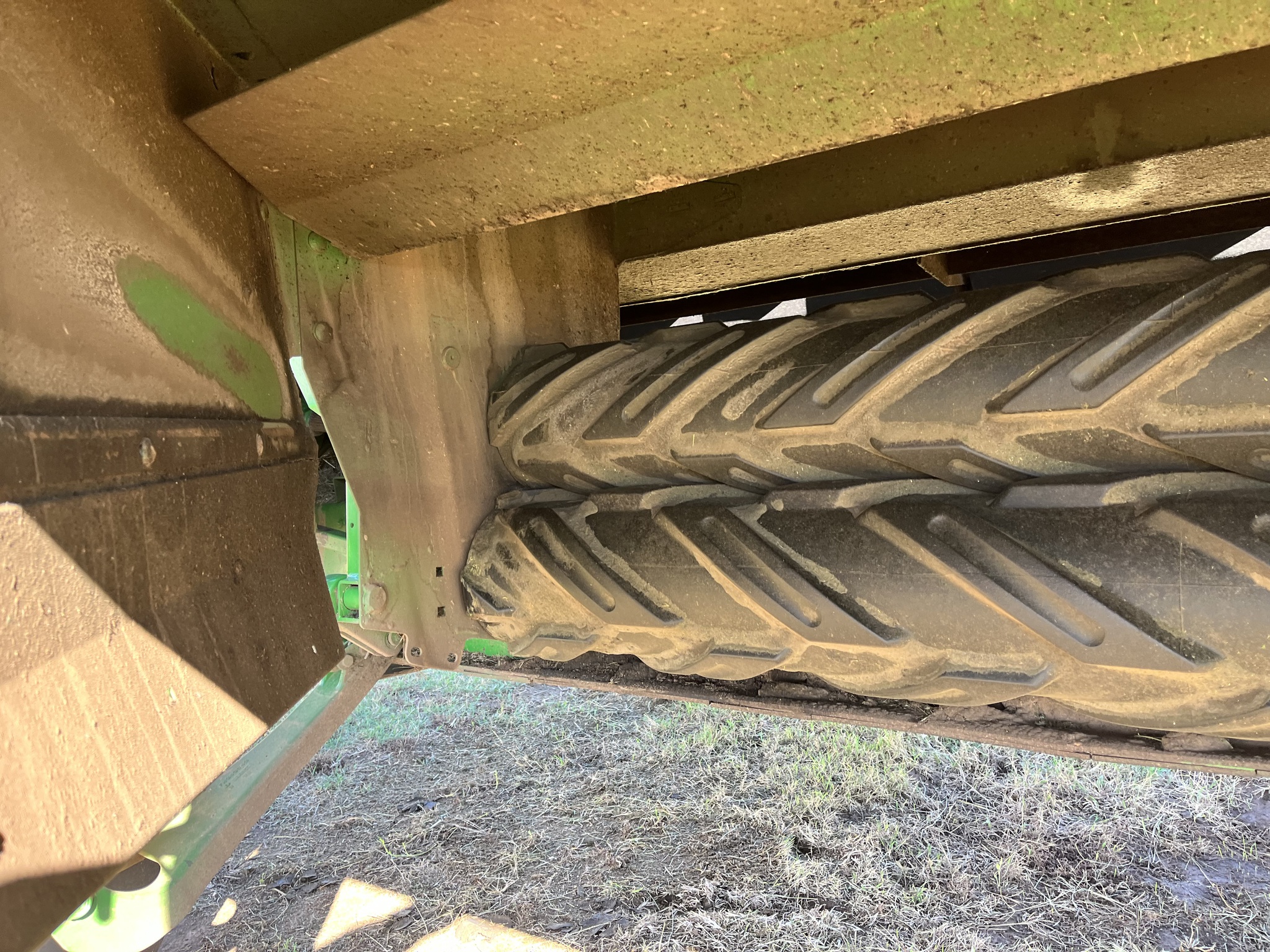 2024 John Deere C450 Image 16