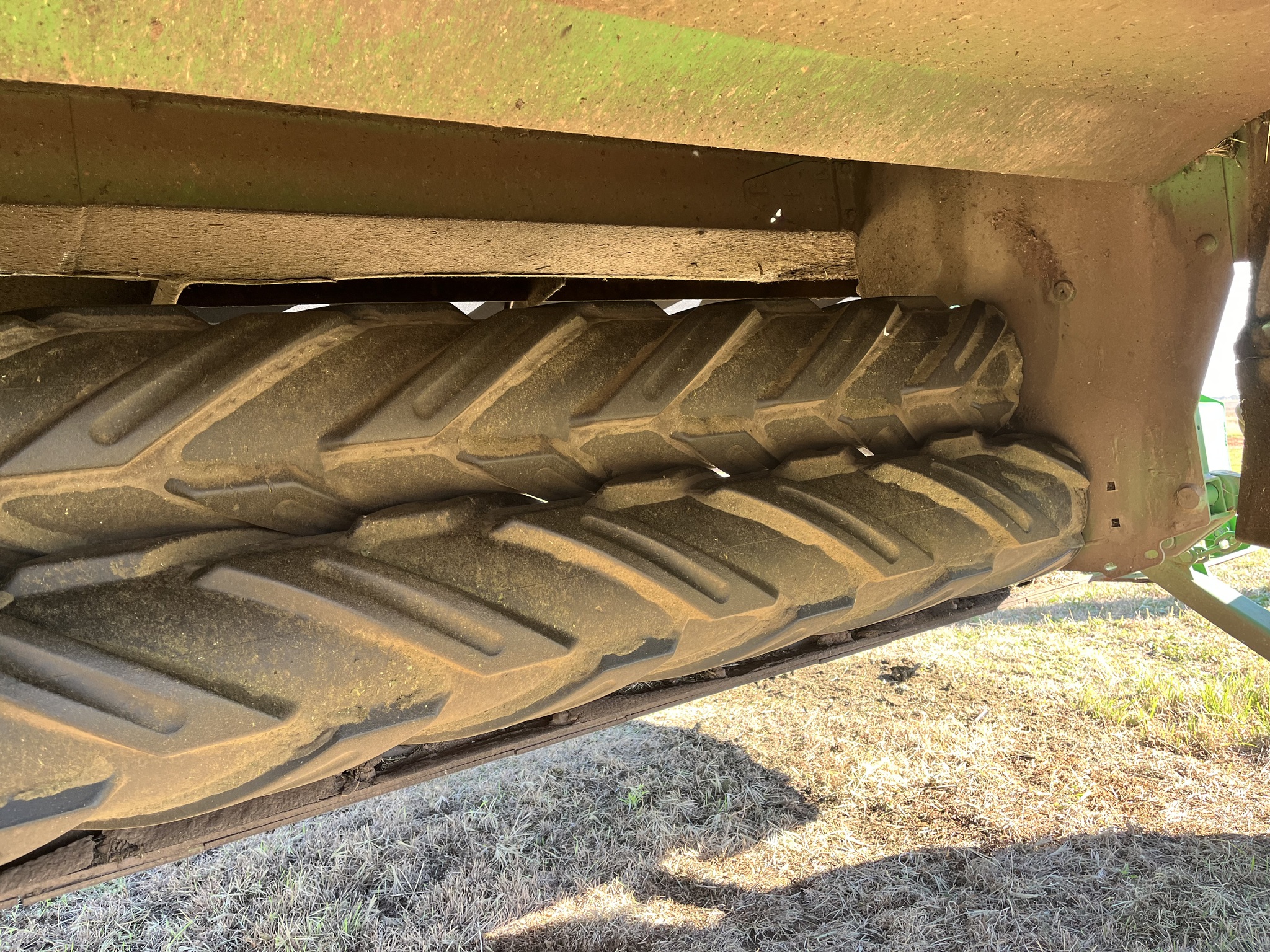 2024 John Deere C450 Image 17