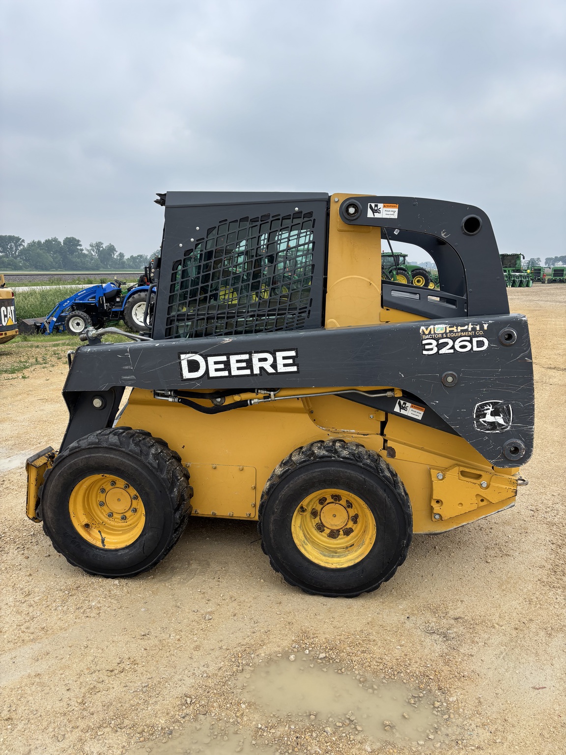 2012 John Deere 326D Image 2