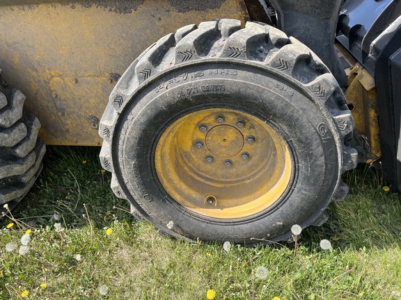 2022 John Deere 330G - Photo11