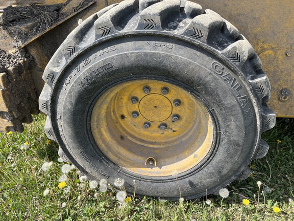 2022 John Deere 330G - Photo13